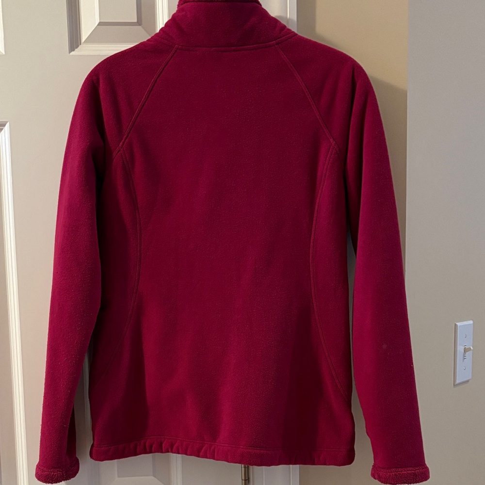 The North Face Women's Fleece Jacket - Deep Pink - Picture 2 of 3